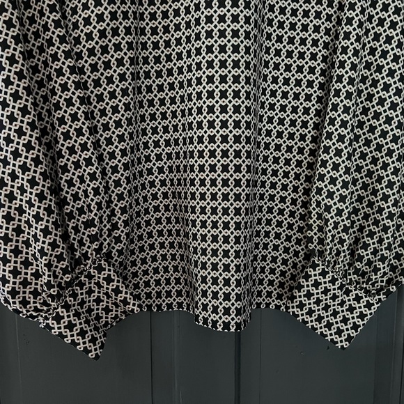 Ladies In The Style Geometric Print Ballon Long Sleeve Blouse Shirt Size 18 - Picture 5 of 10